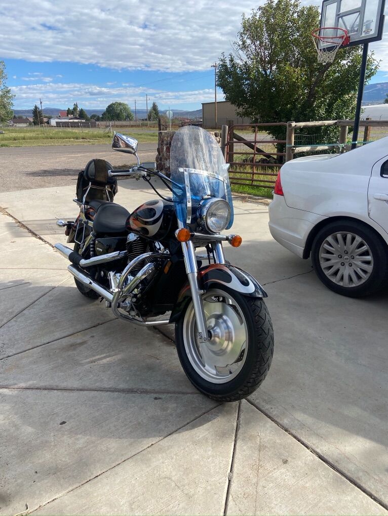 2005 Honda Shadow