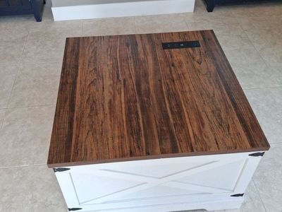 Coffee Table with Storage And Outlets