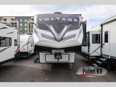 Used 2021 Dutchmen RV Triton 3951