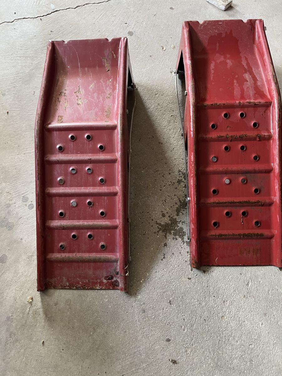 Lift ramps