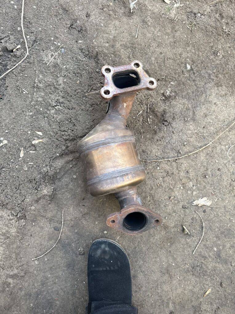 2014 Chevy Impala And 2006 Nissan Altima