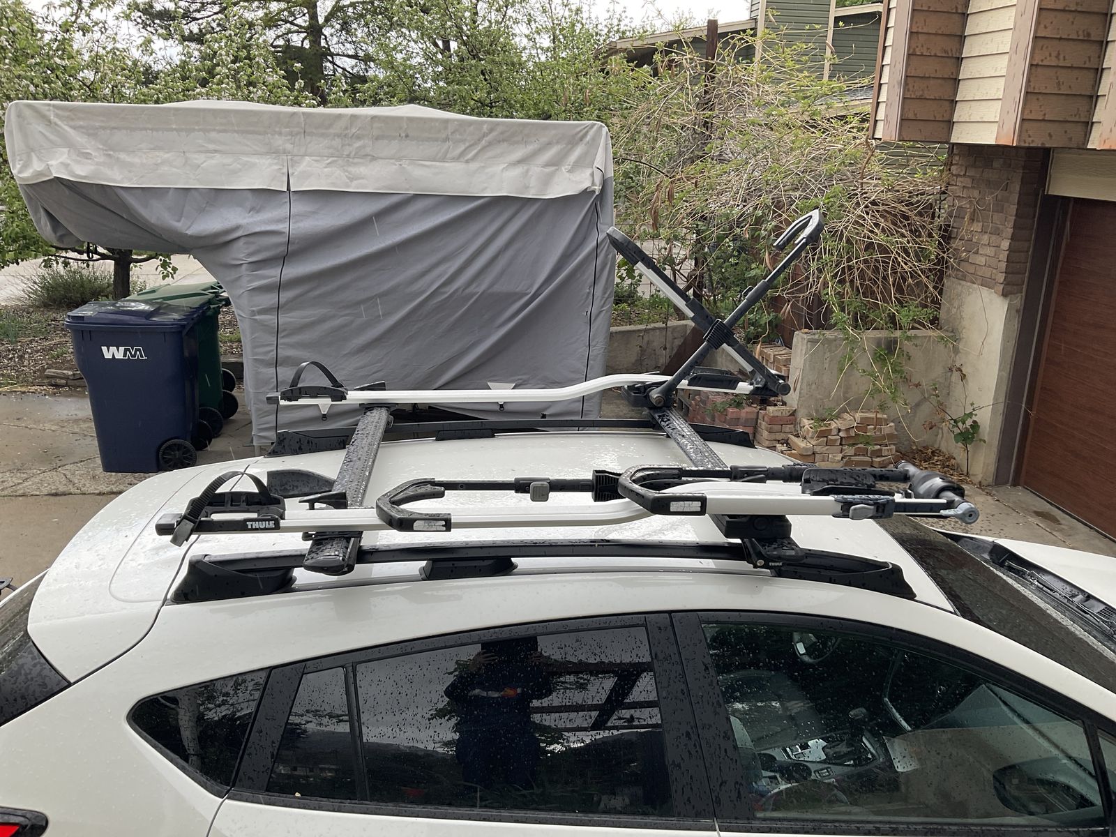 Thule roof rack & bike racks