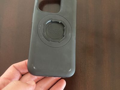 Quad Lock iPhone 15 pro case