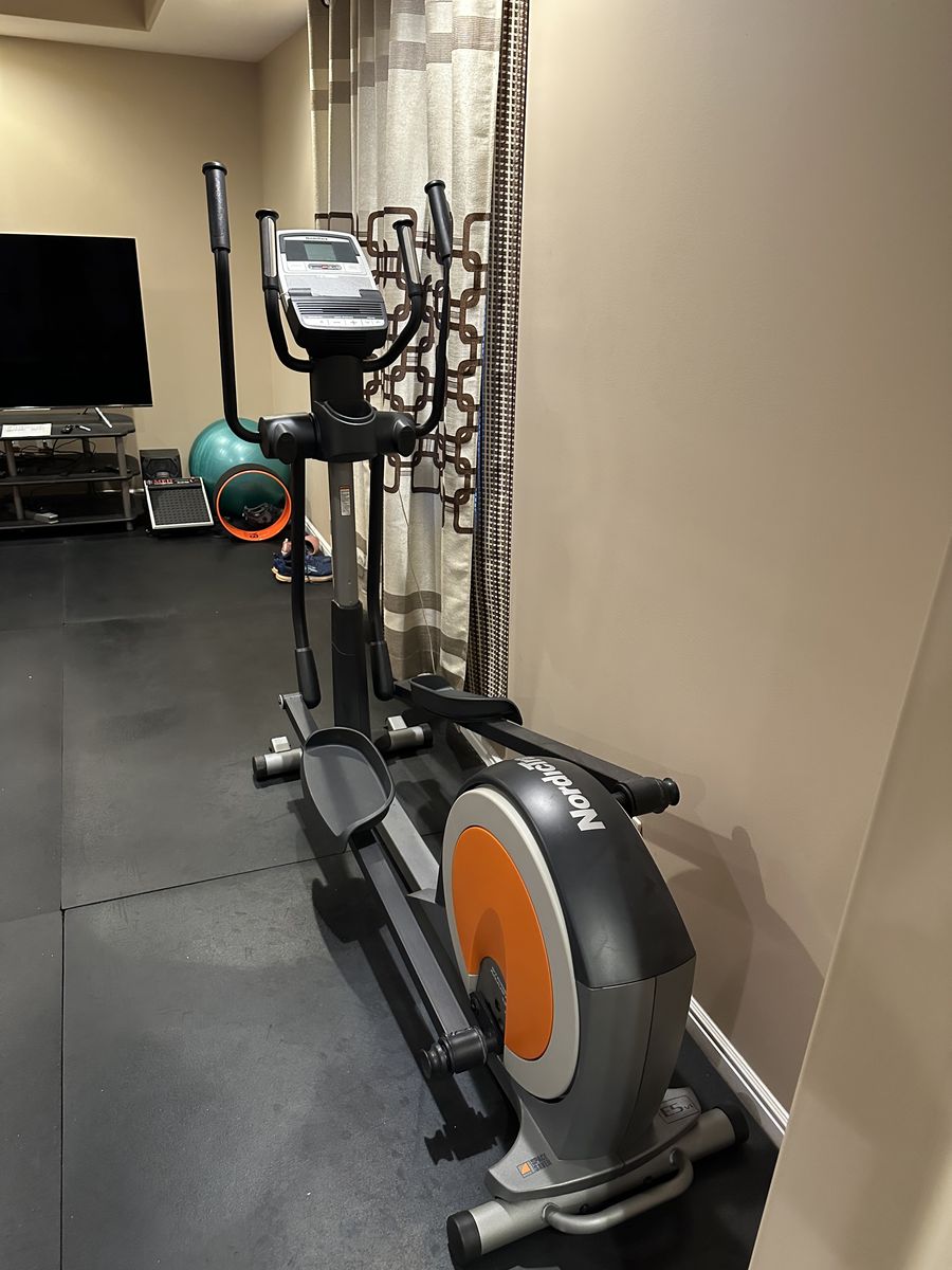 Nordic track Elliptical E5vi