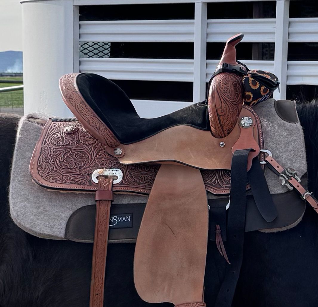 32 in reinsman saddle pad