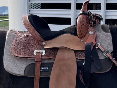 32 in reinsman saddle pad
