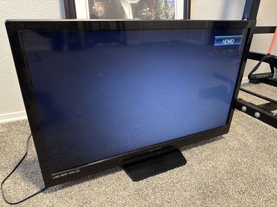 Emerson 32" TV