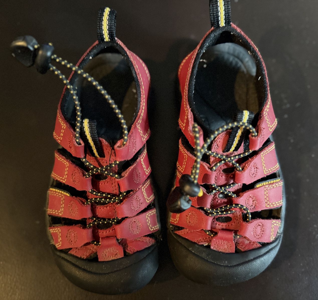 Keen Newport H2 Kids Red Waterproof Sandals - Size 11- Outdoor Water Shoes