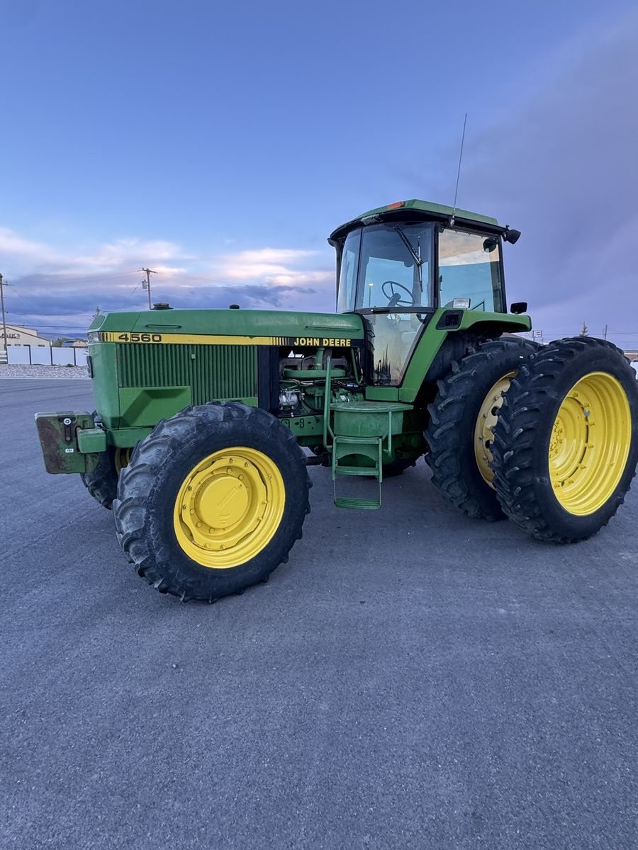 1993 John Deere 4560 MFWD