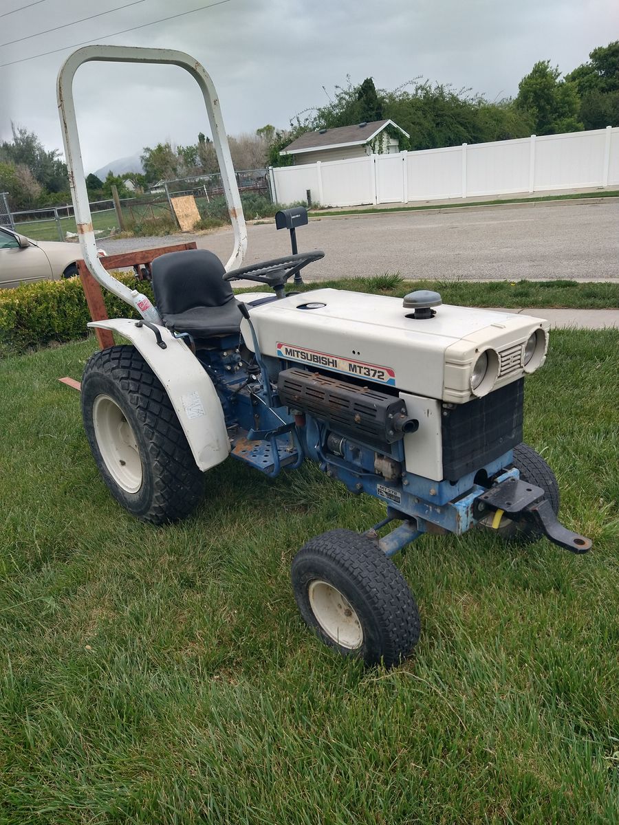 Mitsubishi MT 372 Compact Tractor