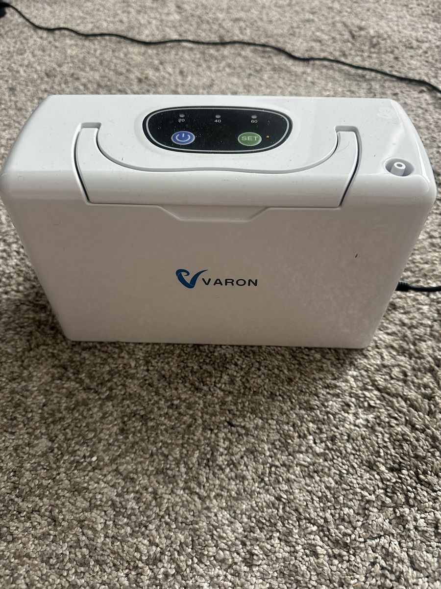 VARON Portable Oxygen Concentrator Machine White