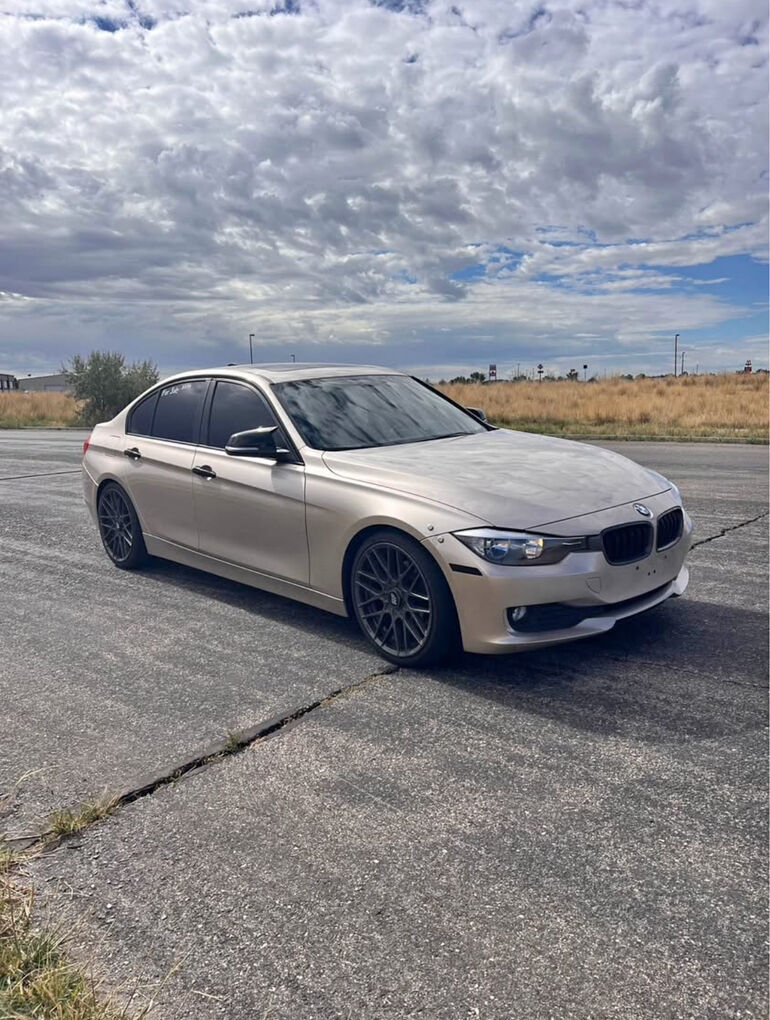 2014 BMW 3 320i