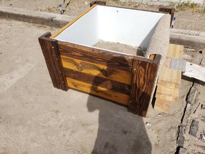 Garden Box with 1/4" galvanized blanket