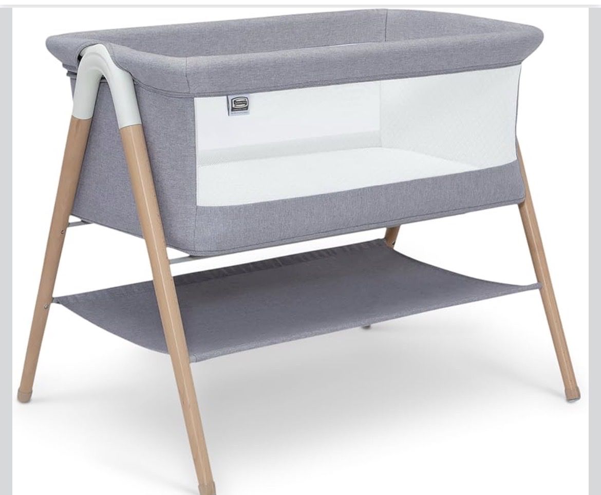Baby Bassinet - Newborn & Infant Sleeper with Storage Shelf, Adjustable Height for Bedside, Grey