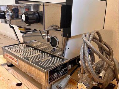 La Marzocco Linea 1EE Espresso Machine