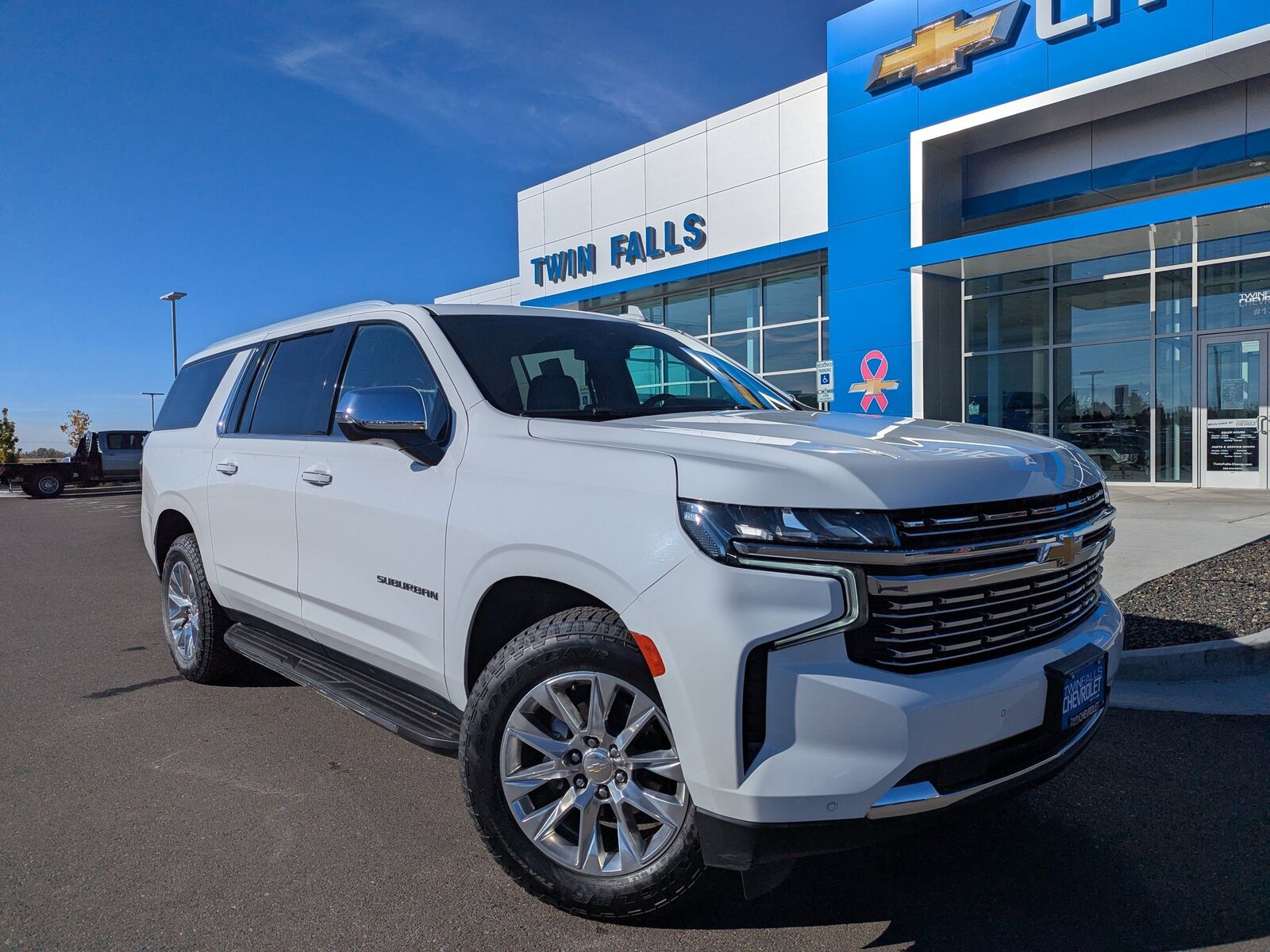 2023 CHEVROLET SUBURBAN Premier