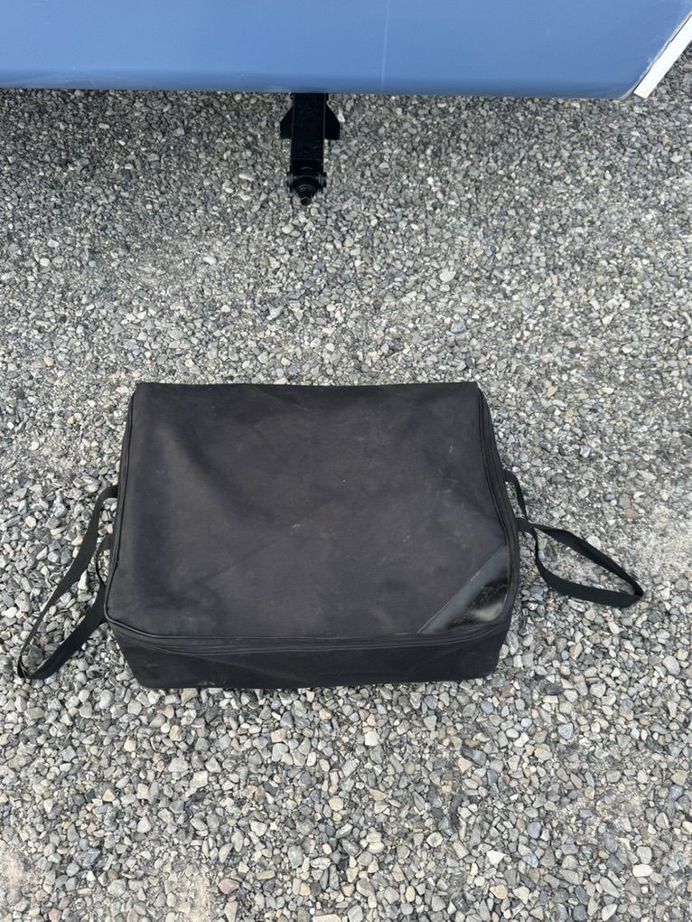 Main image 10