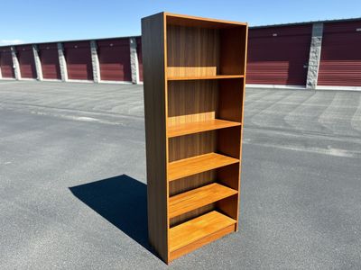 Vintage Danish teak wood bookcase. Mid Century Modern bookshelf adjustable shelf heights