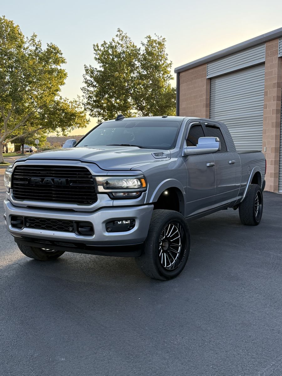 2019 Ram 2500 Laramie
