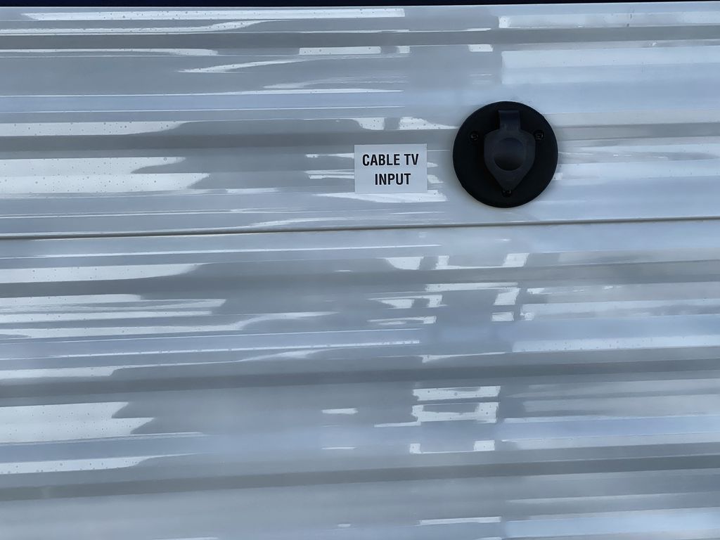 Main image 10