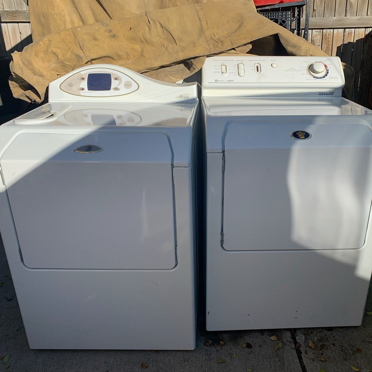 Maytag washer and dryer set