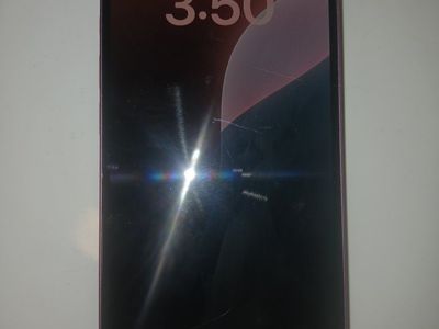 Apple iphone 16 (Unlocked)