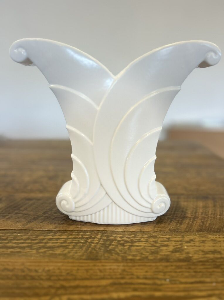Vintage Abingdon Art Deco Vase USA WHITE
