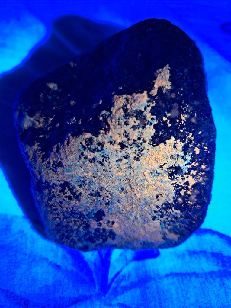 Main image 3