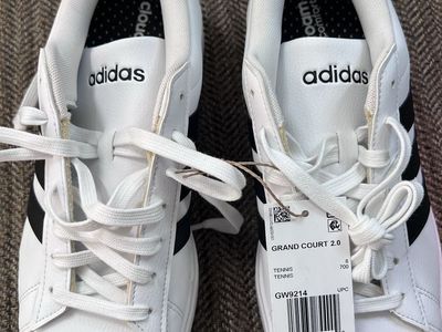 Adidas Men's Grand Court 2.0 Cloudfoam Sneakers - White/Black, Size US 9.5 NWT
