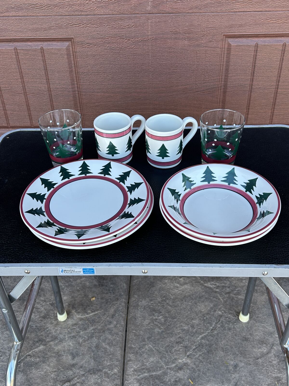 Christmas Dish Set,  St. George