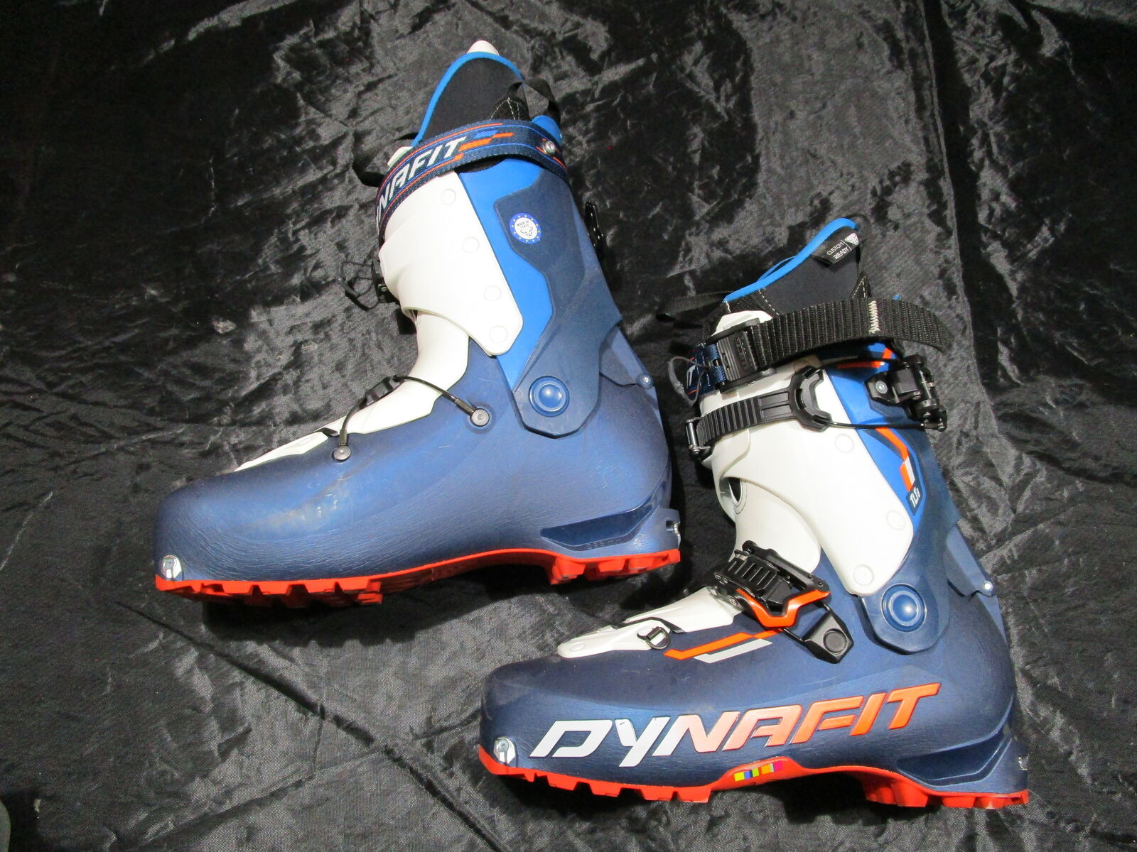 Dynafit TLT8 AT boots 27.5