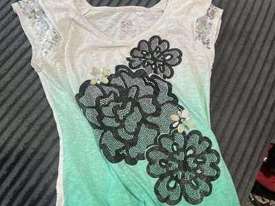 Justice Girls White Green Ombre Floral Sequins Tee Size 10