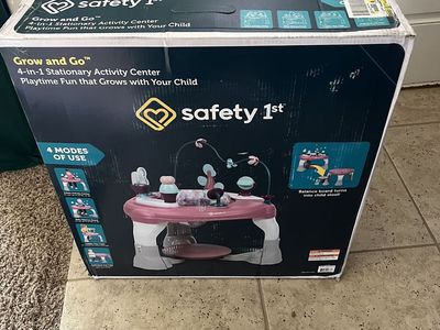 NEW: Safety 1st Activity Center