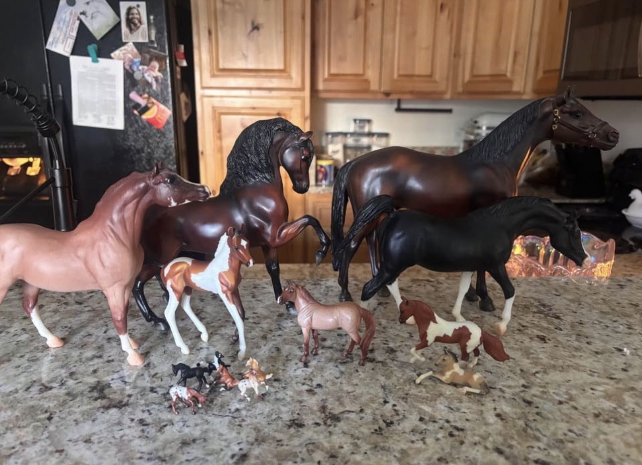 Breyer Retired Model Horses Collection - Various Sizes & Breeds, 1 Leg Repaired