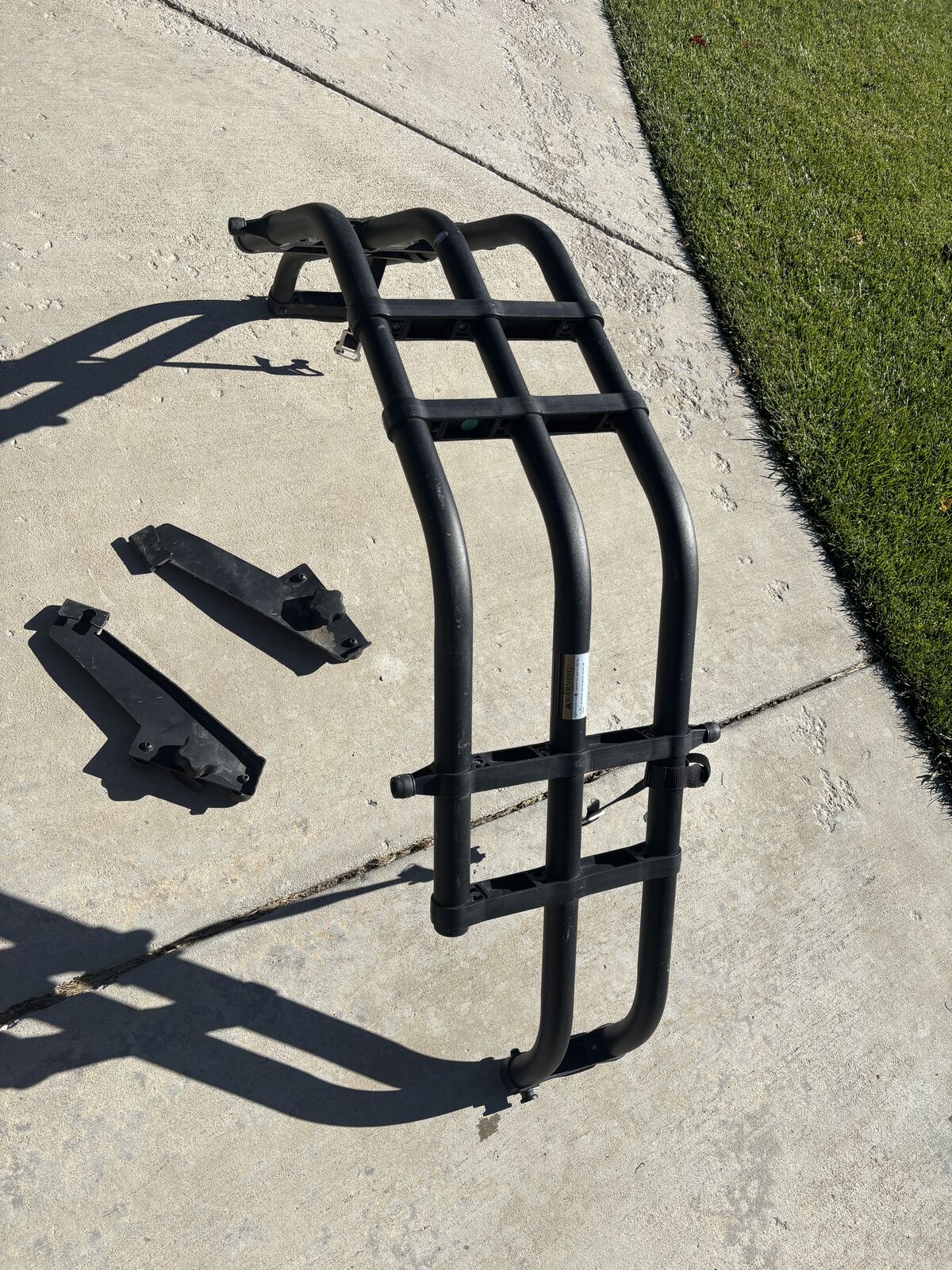 2022 nissan frontier bed extension