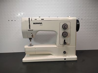Bernina Record 830 Swiss-made, All-Metal Mechanical Sewing Machine