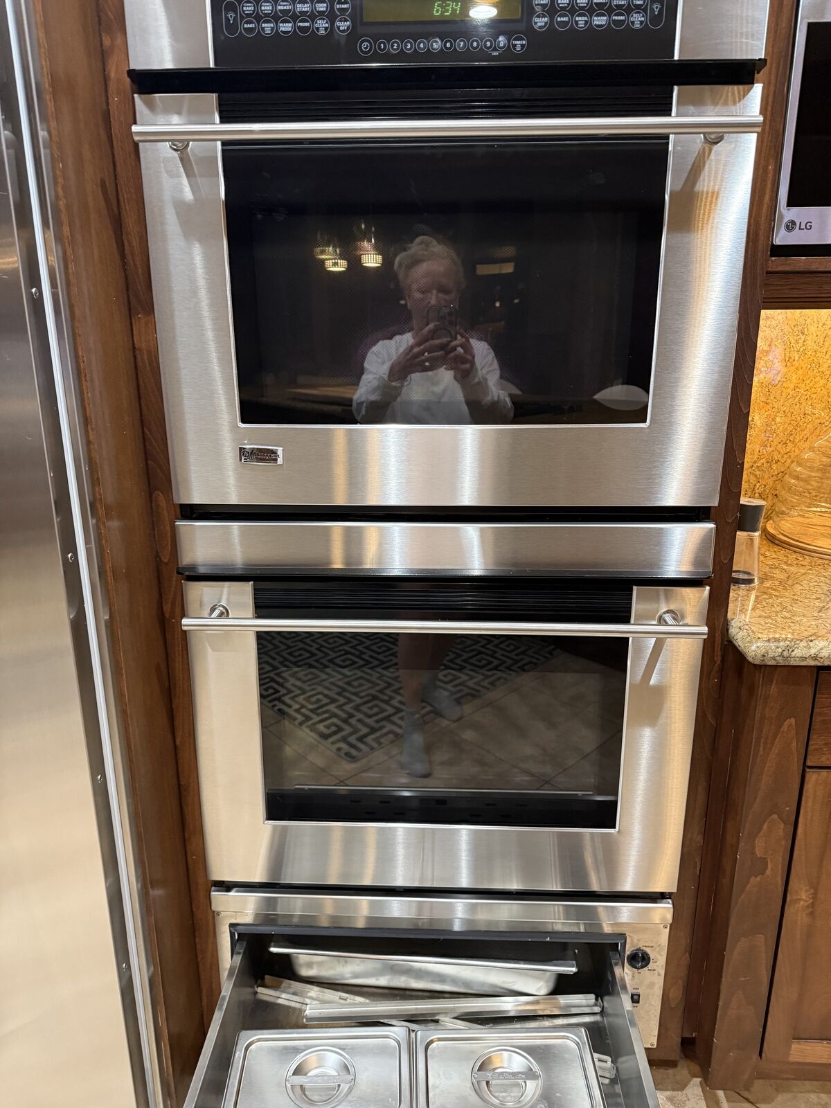 GE Monogram double oven