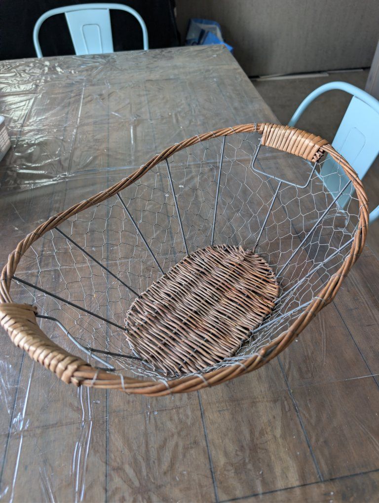 Chicken wire farmhouse fruit basket or decor
