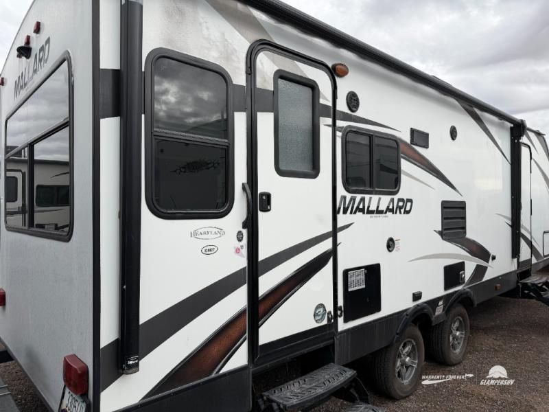 Used 2019 Heartland Mallard 27