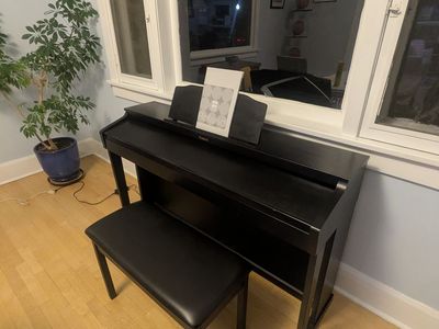Roland HP504 Digital Piano w/ Bench - 2018 Model, Fully Serviced, Excellent Condition