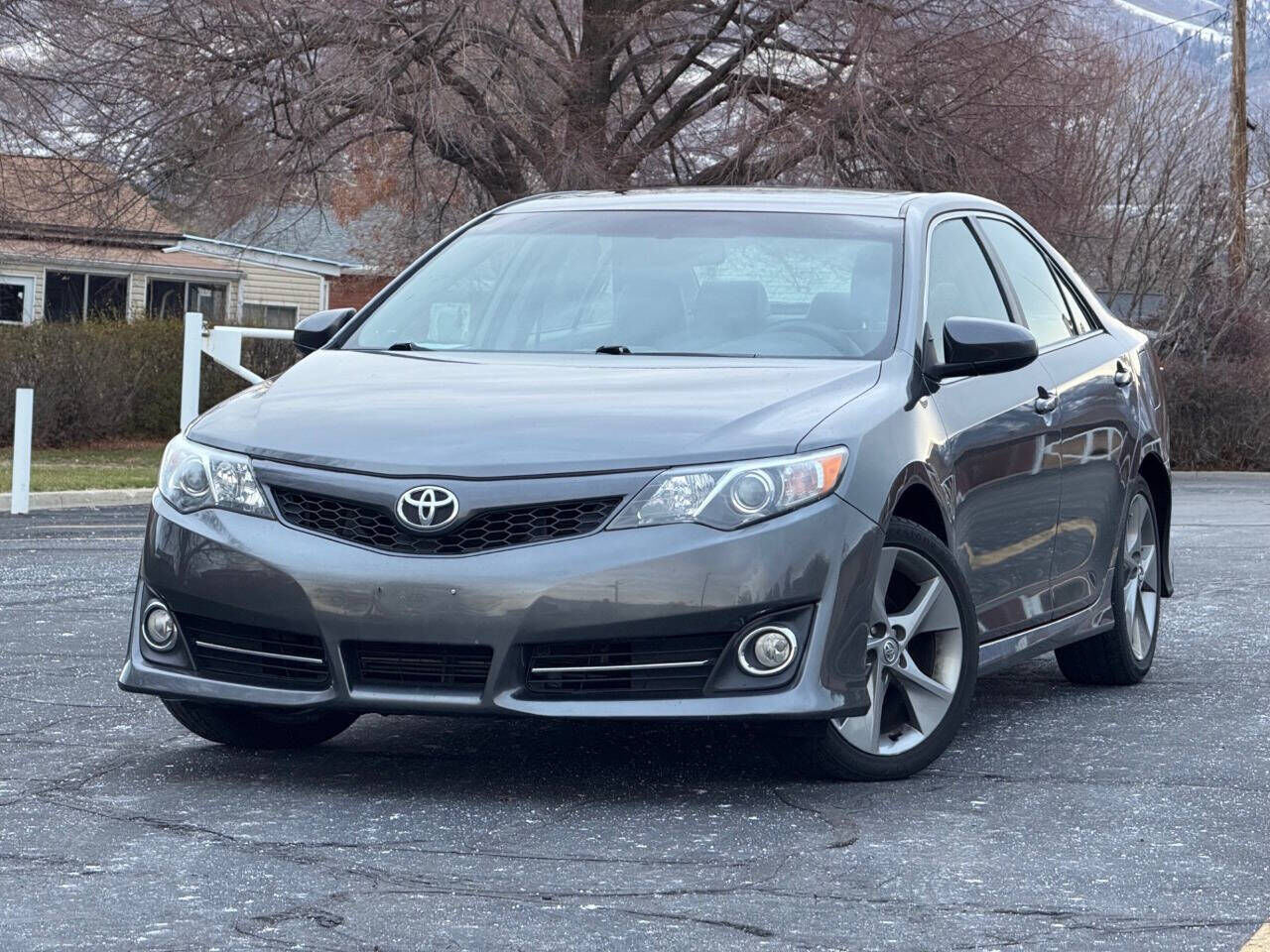 2012 Toyota Camry SE V6