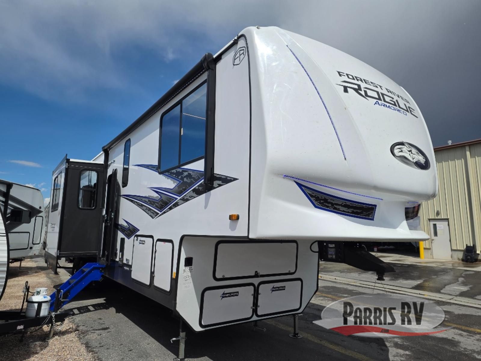 New 2027 Forest River RV Vengeance Rogue Armored 351G2