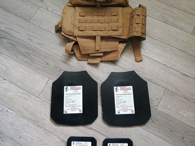 Spartan Armor Systems Sentinel Plate Carrier Kit - Small/Medium - Tan Helmet, Goggles & Plates