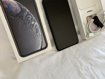 iPhone Xr, Black 64GB