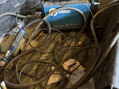 Plasma cutter
