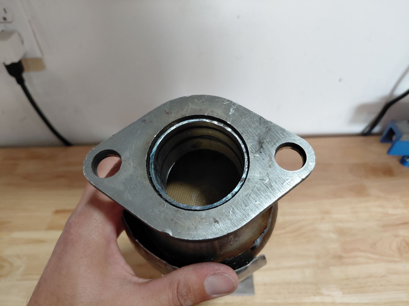 Main image 2