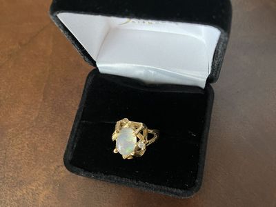 Fire Opal and Diamond Ring in 18kt y gold