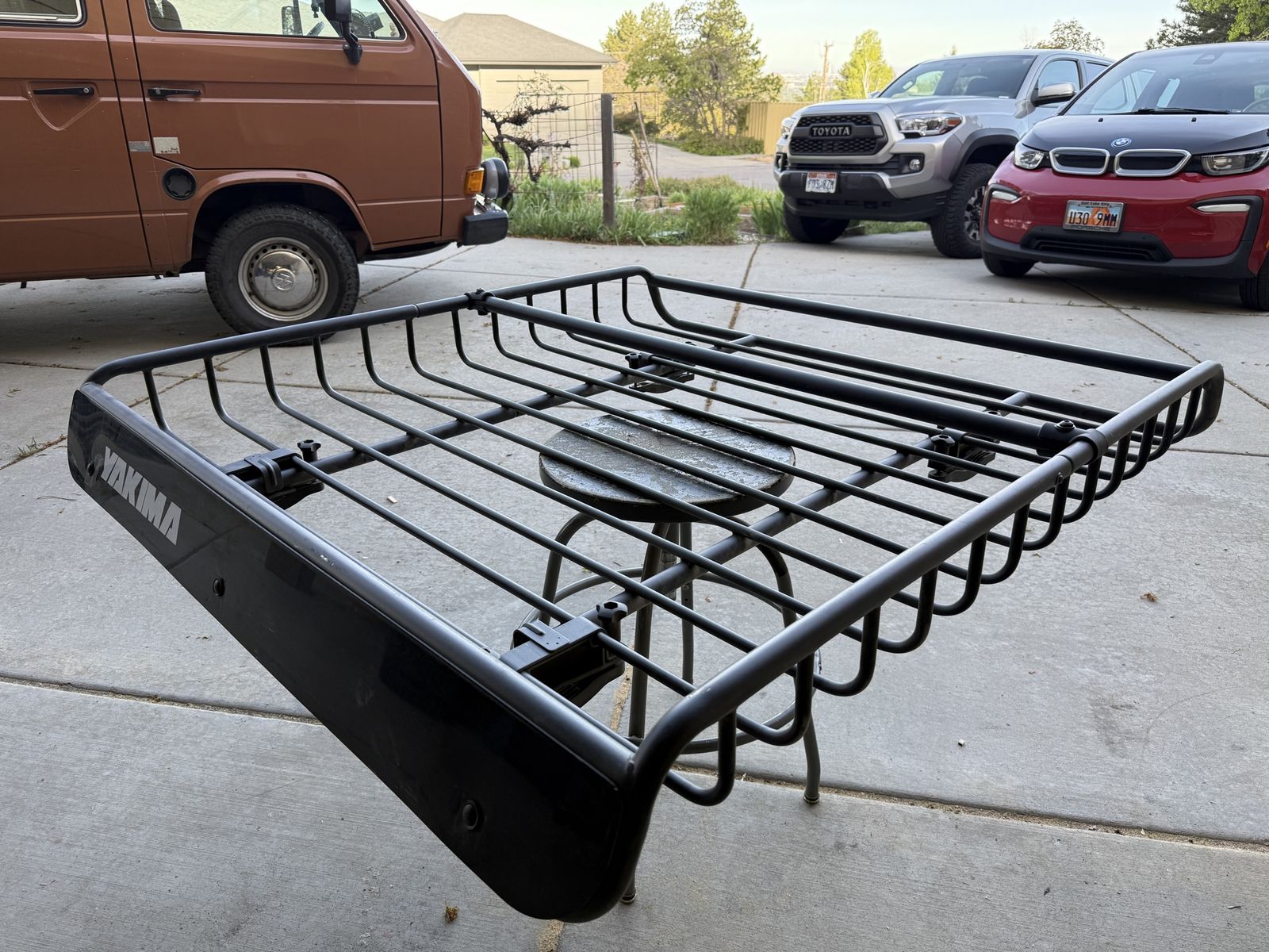 Yakima Loadwarrior roof rack basket