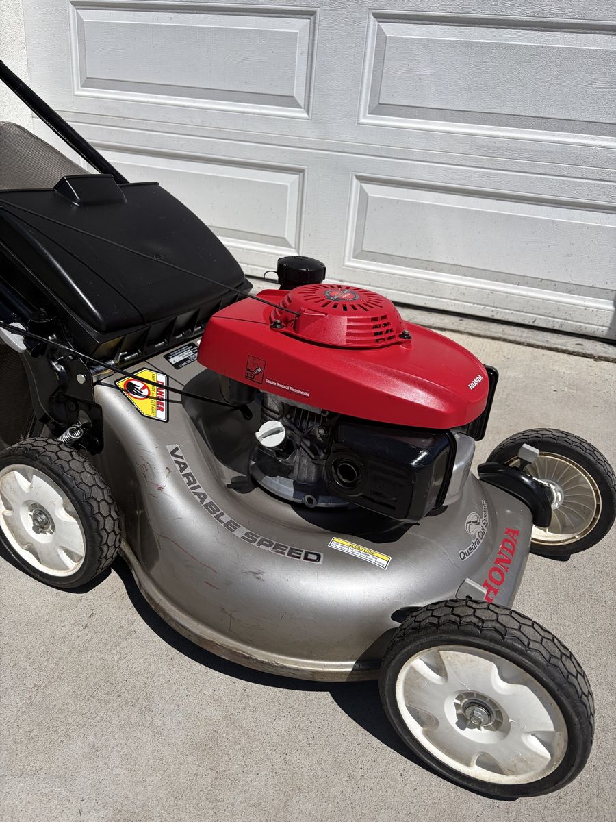 Honda HRR216 Roto-Stop Self-Propelled Mower - Fully Serviced