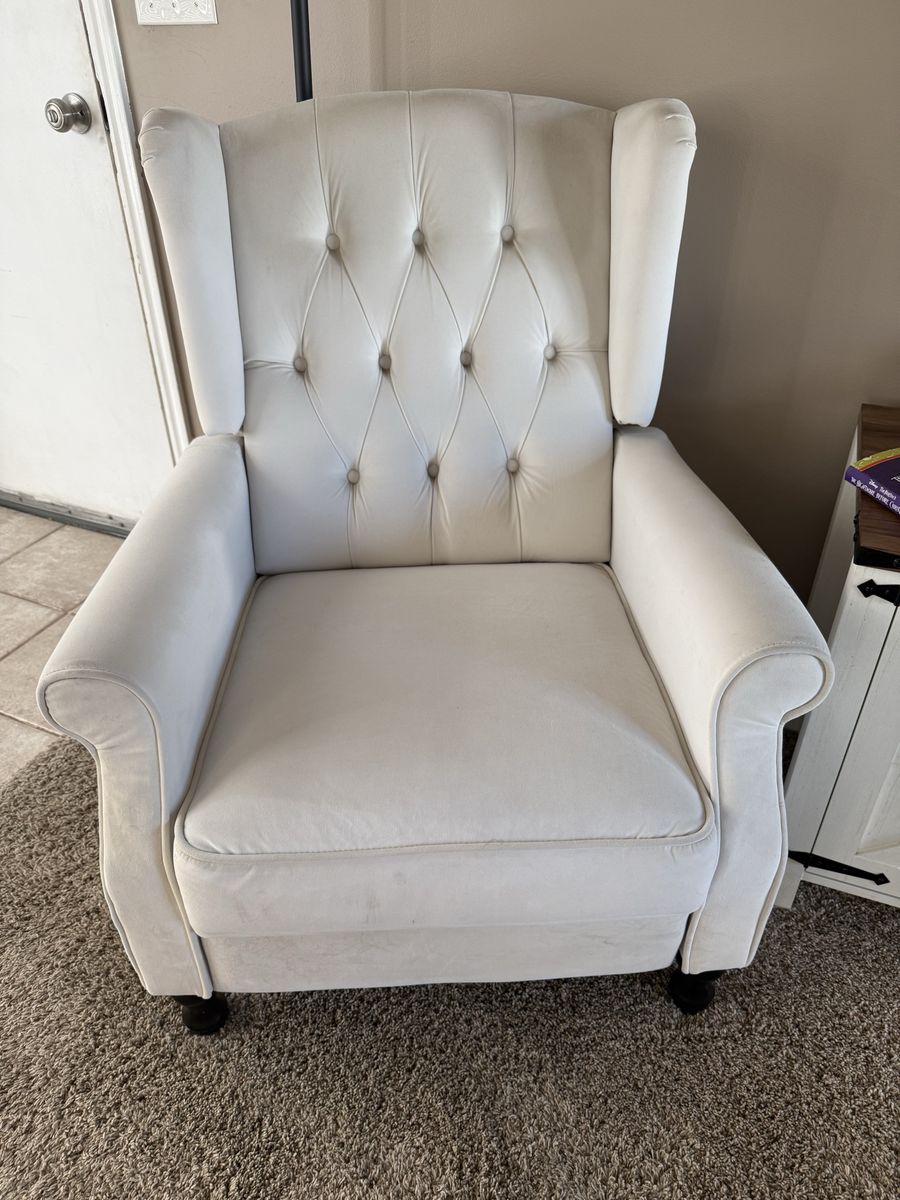 Recliner Chair
